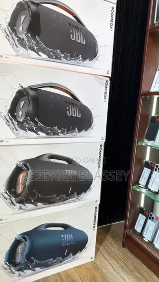JBL Boombox 4