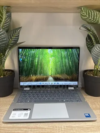 Laptop HP OmniBook 5 Flip 16GB Intel Core i7 SSD 512GB