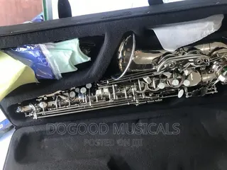 YAMAHA YAS 280alto Saxophone