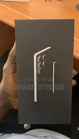 New Samsung Galaxy S26 Ultra 5G 1 TB Gray
