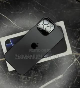 New Apple iPhone 16 Pro Max 1 TB Black