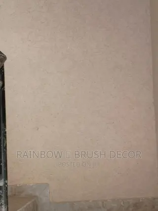 Wall Dumpness Doctor. (Graffiato Paint)
