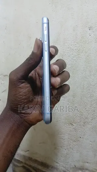 Apple iPhone XR 64 GB Blue