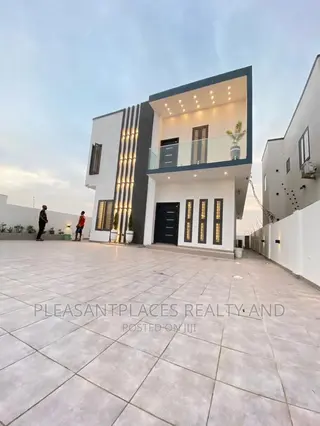 4bdrm Duplex in Pleasantplaces, East Legon for sale