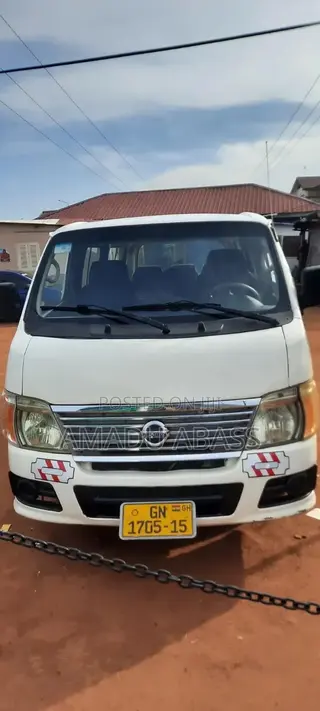 Nissan Caravan (Urvan) 2012 White