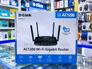 D-Link AC1200 Dual-Band Gigabit Wireless Extender/Repeater