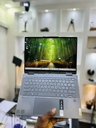 Laptop Lenovo Yoga 7i 16GB Intel Core Ultra 5 SSD 512GB