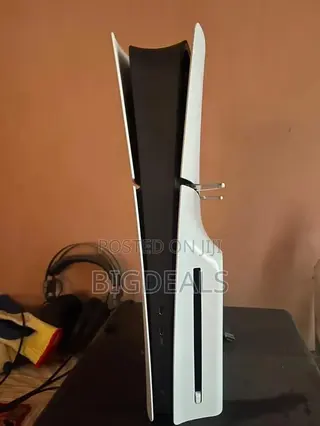 PS 5 Slim Disc Edition With Free Headset and Account
