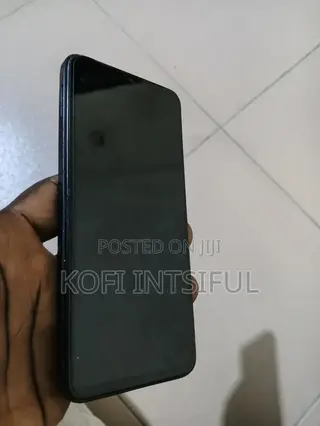 Infinix Hot 30i 128 GB Blue