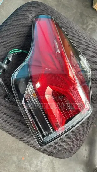 Toyota RAV4 2016-2018 Taillights Left With LED