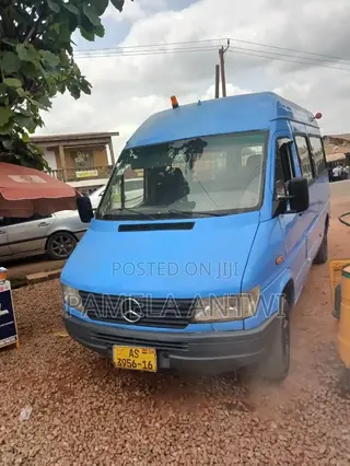 Mercedes-Benz Sprinter 2005 Blue