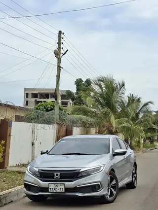Honda Civic Touring 4dr Sedan (1.5L 4cyl) 2017 Gray