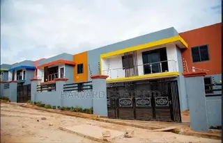 Furnished 4bdrm House in Ahodwo Daban, Kumasi Metropolitan for sale