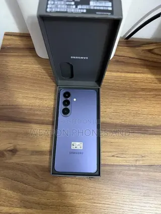 New Samsung Galaxy s26 256 GB Blue