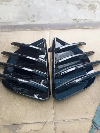 Toyota Corolla 2017 Fog Light and Cover