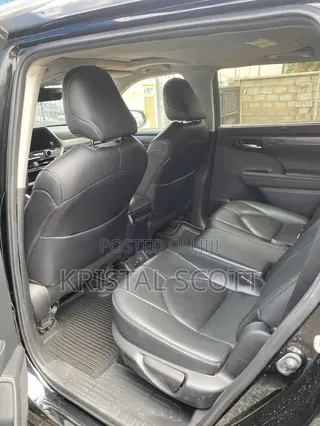 Toyota Highlander XLE 2019 Black
