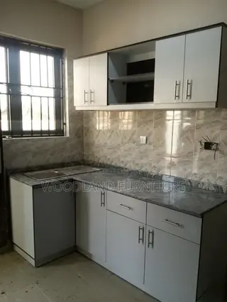 Luxe Gray L-Shaped Kitchen Cabinets