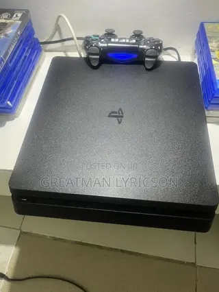 PlayStation 4 Slim Jailbreak.