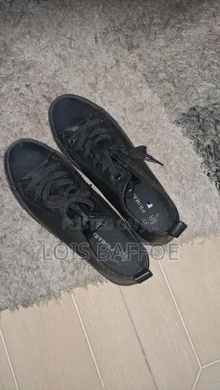 Black Canvas