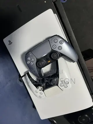 PlayStation 5 Standard ( 2 Controllers)