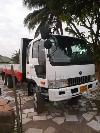 Kia Rhino Truck for Hiring