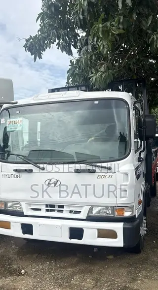 Hyundai 5ton Truck 6hole
