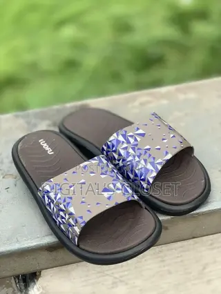 Luofu Slippers