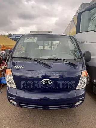 Kia Bongo 2015