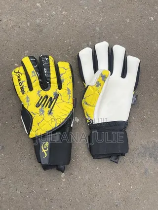 Original Goalkeeper Gloves at Cool Price