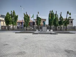 Pavement Bricks Laying