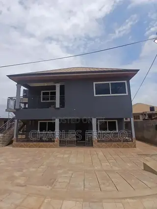 2bdrm Apartment in East Legon Ogbojo St, American House for rent