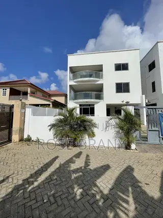 5bdrm House in Tseaddo, Accra Metropolitan for sale
