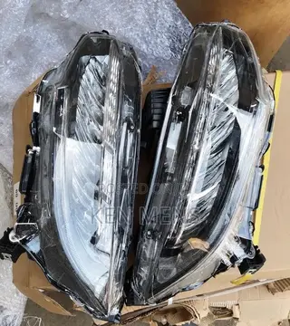 Honda Civic 2018 Headlight