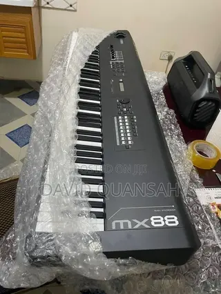 Yamaha Mx88 Keyboard