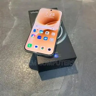 New Vivo V70 512 GB Silver