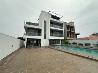 5bdrm Mansion in Trasacco, East Legon for sale