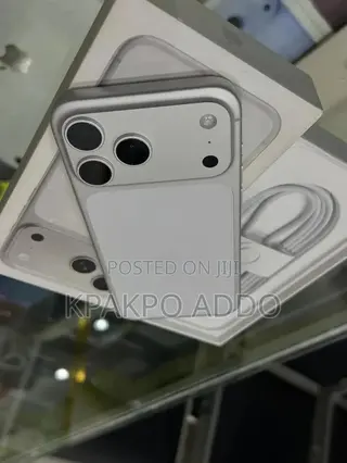 Apple iPhone 17 Pro Max 256 GB Silver