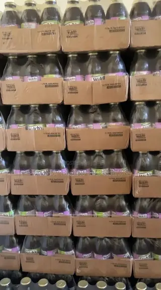 Welch's 100% Grape Juice 12 Bottles Per Case-Original US IMPORT -