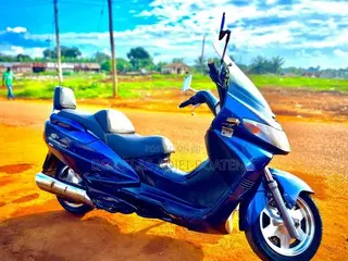 Suzuki Burgman 2018 Blue