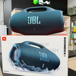 JBL Boombox 4k Pro