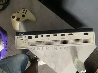Xbox One S