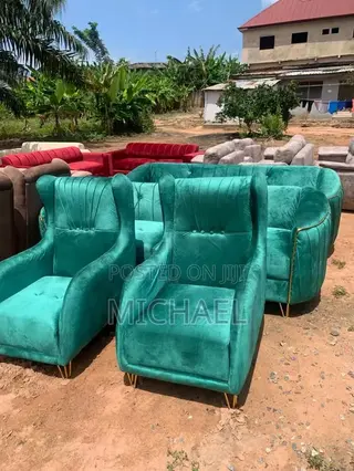 Full Set Sofa