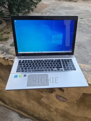 Laptop Toshiba 16GB Intel Core i7 HDD 500GB