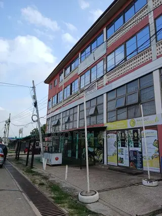 3storey +400square Metre Warehouse