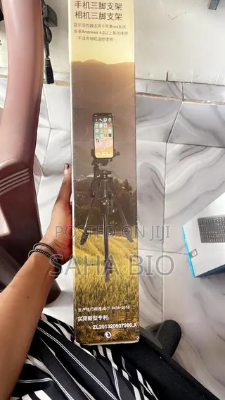 Portable Tripod Stand