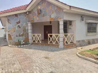 3bdrm House in Manet Viile Estate, Airport Residential Area for sale