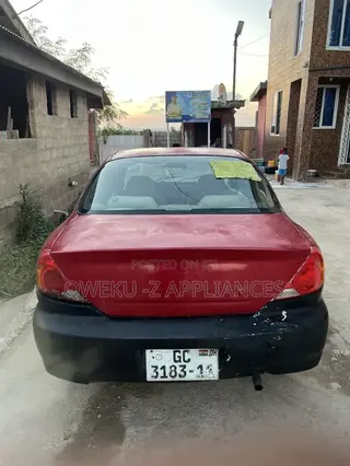 Kia Spectra 2001 Red