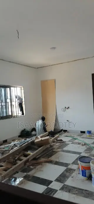 3bdrm Apartment in Spintex Kotobabi No2 for rent