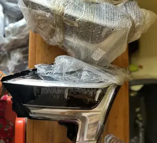 Toyota Tundra “2022,2023,2024,2025”(xse/Xle) Headlights