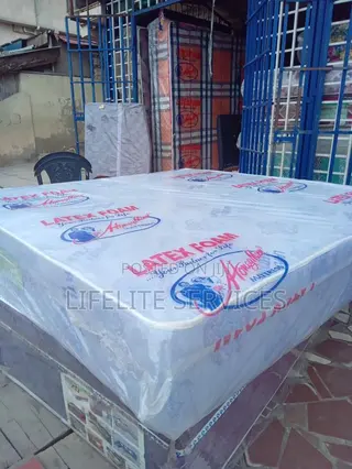 Mattress 12" Queen Size With Heavy Cover